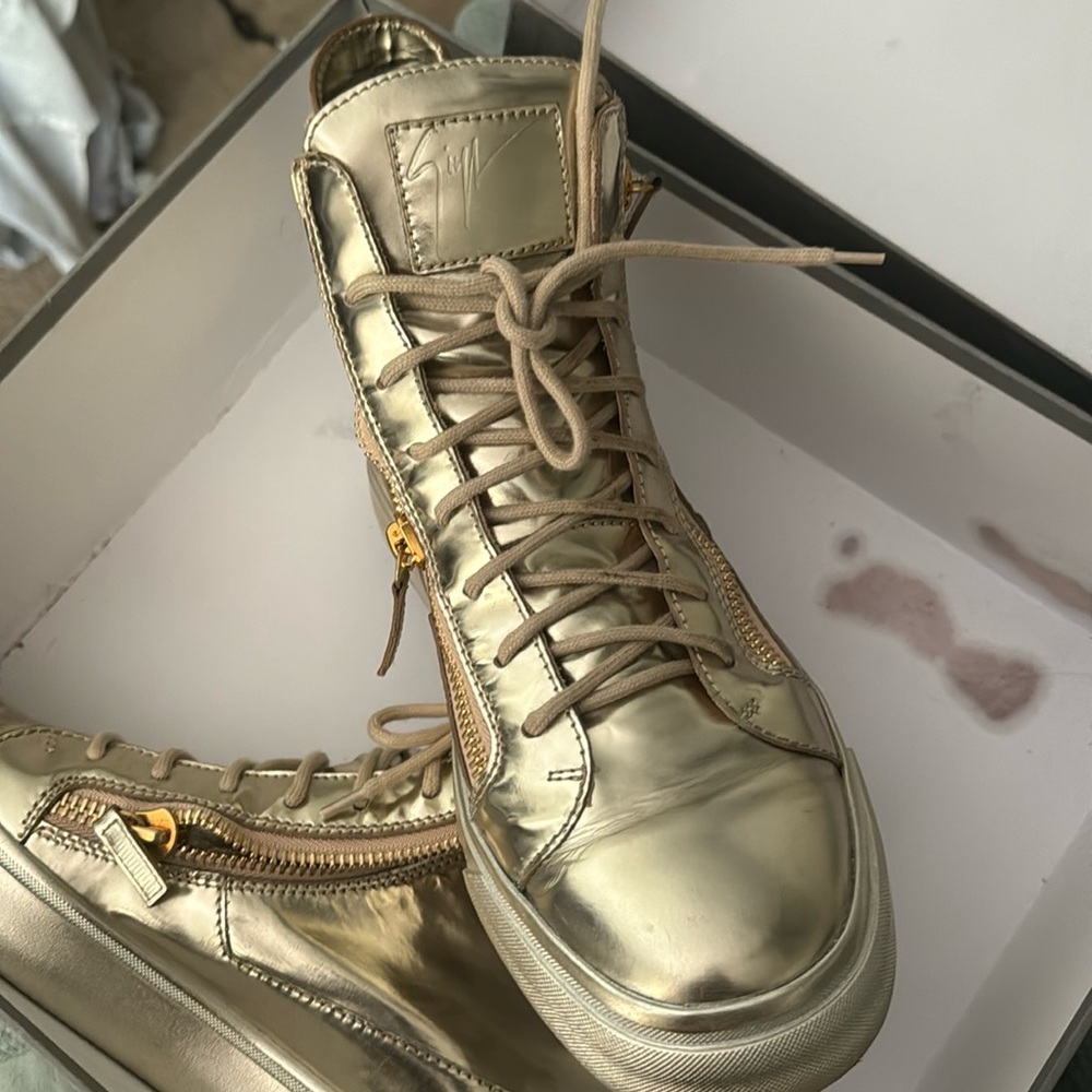 New tennis
